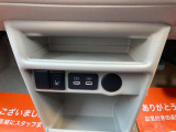 運転席助手席シートヒーター付き