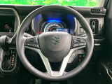 【純正革巻きステアリング】上質な革を使用することで、手にしっかり馴染みとても運転しやすいハンドルです♪