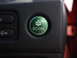 ECONスイッチの効果とあなたの運転で、クルマと力をあわせ「燃費向上=ガソリン代の節約=CO2 削減」のチャレンジをお楽しみください。