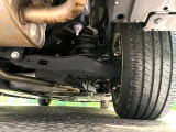 お車を安心してお乗りいただく為には、足回りの定期点検が欠かせません。サービスサポート(有償保証)では無料点検もご提供しており、安心のカーライフをお過ごしいただけるサポート体制が整っています。