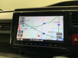 アップルカープレイ対応ギャザズナビ搭載です。知らない道も安心ですね!