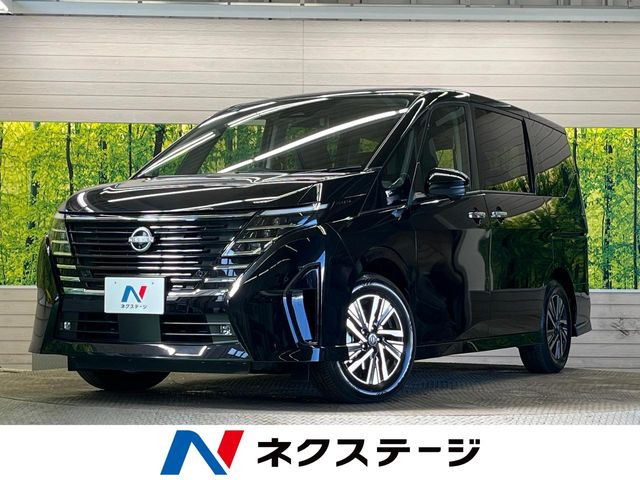 セレナ 1.4 e-POWER ハイウェイスター V 