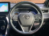 【純正革巻きステアリング】上質な革を使用することで、手にしっかり馴染みとても運転しやすいハンドルです♪