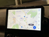 純正ナビを装備。タッチパネル式で使いやすく、お出かけもラクラクです。