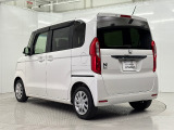 ホンダセンシング搭載車!!純正メモリーナビ!!バックモニター!!地デジチューナー!!ミュージックラック!!Bluetooth対応!!フロント左右シートヒーター!!USB充電接続ジャック!!左側電動ドア
