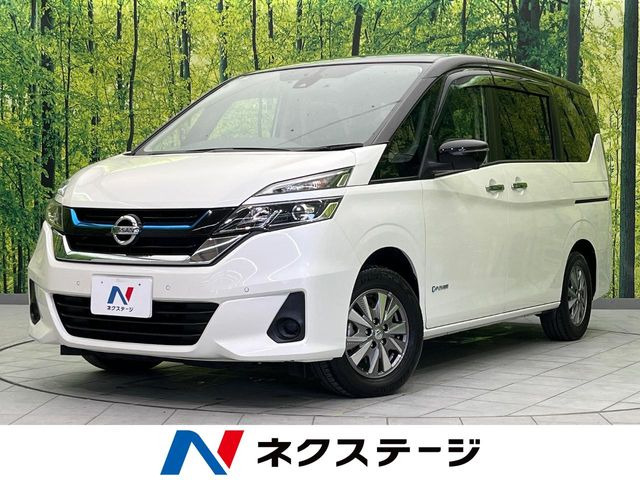 セレナ1.2 e-POWER XV