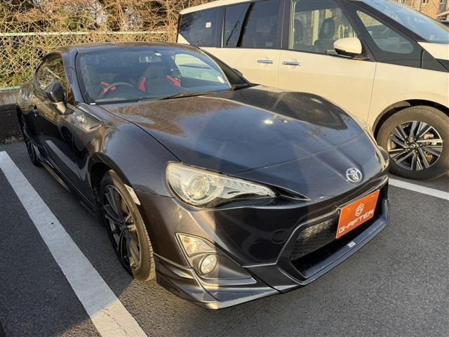 86 2.0 GT 禁煙車 TRDフルエアロ TRDマフラー ナビ