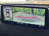 【360&deg;ビューモニター】専用のカメラにより、上から見下ろしたような視点で360度クルマの周囲を確認することができます☆死角部分も確認しやすく、狭い場所での切り返しや駐車もスムーズに行えます。