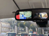 ルームミラーでもアラウンドビューモニターが見れます