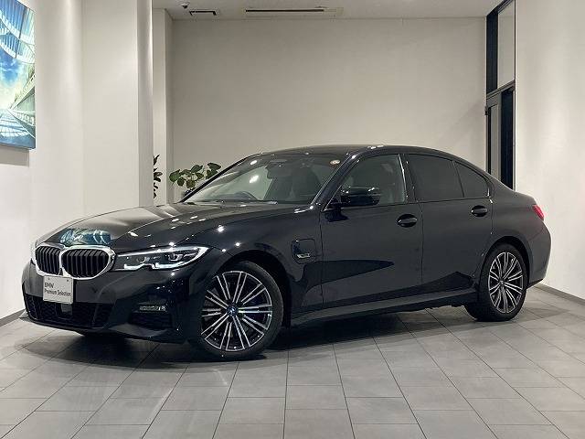 3シリーズセダン 330e Mスポーツ 