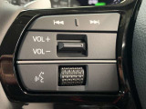 オーディオコントロールスイッチ付き!ハンドルを握ったままチャンネルや音量の調整が可能です。見た目以上に運転していると便利な機能なんですよ。