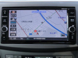 純正メモリーナビ(MM318D-W) CD・DVD再生  CD録音可 フルセグTV Bluetooth対応★携帯電話にダウンロードした音楽が車内でも楽しめます。ハンズフリー通話も可能です !
