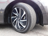 純正アルミホイール・17インチタイヤを装着しております!アフターも安心のパンク保証はじめました!知識と技術豊富な当店のベテランスタッフがお客様を全力でサポートいたします!