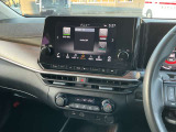メーカーオプションの9インチワイドディスプレイナビはAppleCarPlay・AndroidAuto連携機能、USB・HDMI接続にも対応しております!