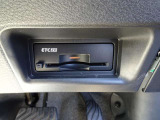 ◆ETC2.0◆ビルトインタイプでスッキリ♪高速道路の料金所で停まることなくスイスイ通過。ETC2.0では充実したETC機能に加えて、ITSスポットとの通信が可能で、次世代の運転支援サービスを受けることができます!