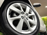 【純正16インチアルミホイール】外観にマッチした純正アルミホイールを装着しております。各種社外アルミホイールや、スタッドレスタイヤも取扱いしております。是非ご相談ください♪