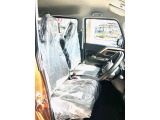 信頼と安心のアップルです。当店で買取をした車を厳選して並べさせて頂いております!下取りのご相談もお気軽に御相談ください!御不明な点・ご質問はお店までご連絡を下さい。無料電話 0078-6003-597420 です。