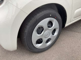 ☆お車についた傷やヘコミ、事故の修理もハヤシにお任せください。自社鈑金工場で修理ができますの安心です☆