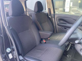 運転席からの視界もよくどなたがお乗りになられても運転しやすい車両になっていますよ