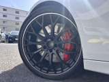 中古車だけではなく、新車も多岐にわたり、正規輸入車販売を行っております。全国選りすぐりの仕入ネットワークの中からあなたにピッタリのお車を探します!【お問い合わせ電話番号072-461-1411】