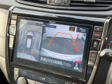 【アラウンドビューモニター】専用のカメラにより、上から見下ろしたような視点で360度クルマの周囲を確認することができます☆死角部分も確認しやすく、狭い場所での切り返しや駐車もスムーズに行えます。