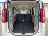 普段のお買い物や通勤、送迎等に十分な荷室スペースを確保しております。セカンドシートを倒すと、大きな荷物の積載も可能です♪