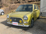 中古車選びはまず店頭で現車確認が大切です。 対面販売を基本としていますので是非お店にご来店ください。