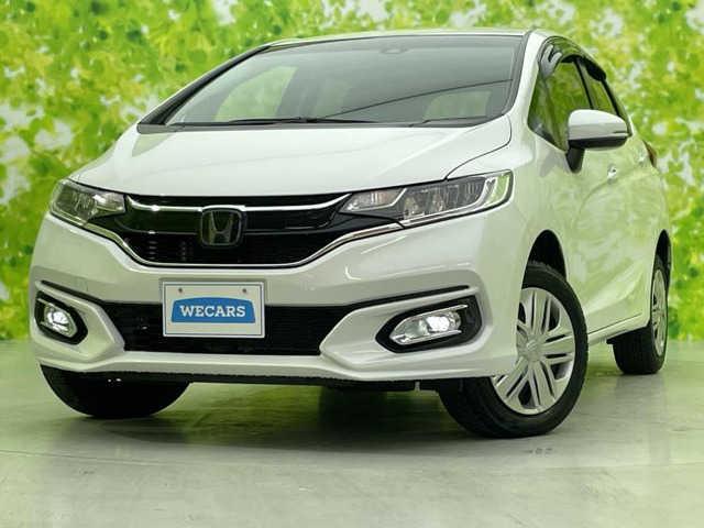 フィット1.3 13G L ホンダセンシング 4WD