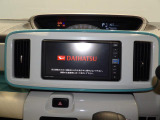 この度は当店の車両をご覧いただきましてありがとうございます。当店の営業時間は9時30分から17時30分で、定休日は毎週火曜日、第二・第三水曜日です。ご来店スタッフ一同お待ちしております。