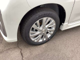 ☆お車についた傷やヘコミ、事故の修理もハヤシにお任せください。自社鈑金工場で修理ができますの安心です☆