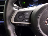 ステアリングスイッチ装備!運転しながら手元でオーディオの操作などができます。