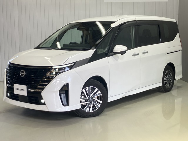 セレナ 1.4 e-POWER ルキシオン 