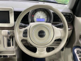 ステアリングも使用感が少なく、きれいな状態となっております♪