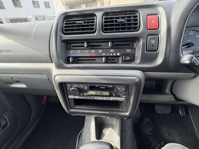 マツダ AZ-オフロード XL 4WD の中古車詳細 (91,000km, シルキー