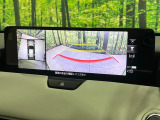 【360&deg;ビューモニター】専用のカメラにより、上から見下ろしたような視点で360度クルマの周囲を確認することができます☆死角部分も確認しやすく、狭い場所での切り返しや駐車もスムーズに行えます。