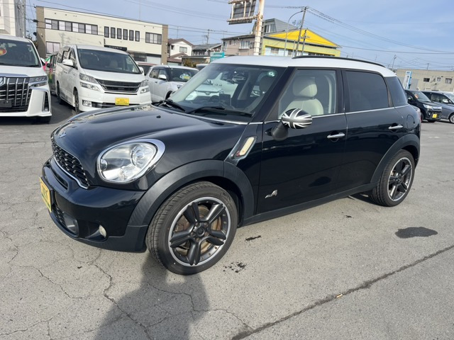 ミニクロスオーバー クーパー S オール4 4WD