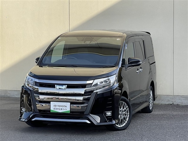 ノア 1.8 ハイブリッド Si W×B II （6AA-ZWR80W）