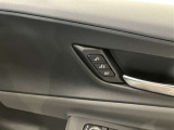 シートポジションを2パターン記憶させておくことも可能なので、ご家族で運転される場合などに便利です☆