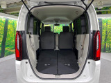 普段のお買い物や通勤、送迎等に十分な荷室スペースを確保しております。セカンドシートを倒すと、大きな荷物の積載も可能です♪