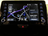 純正のナビゲーションが装着されています。