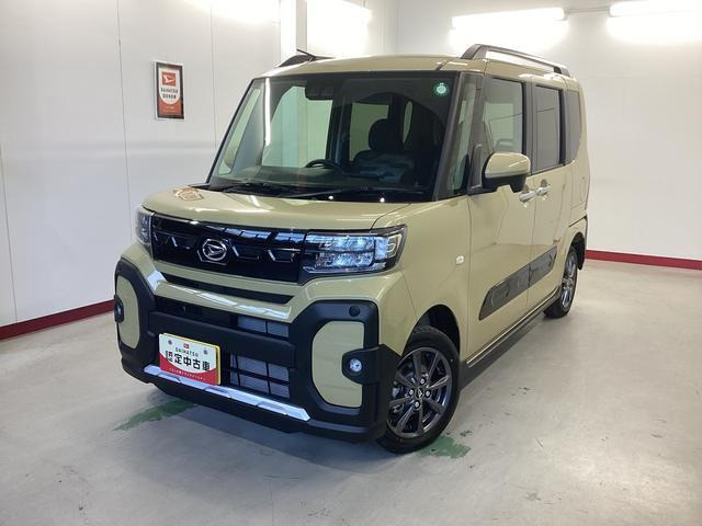 タント ファンクロス 4WD