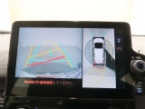 全方位カメラ付きで車庫入れもらくらくです。