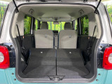 後席を格納すると、これだけの広さが!シーンに合わせたシートアレンジで、大きな荷物も積むことが出来ます♪