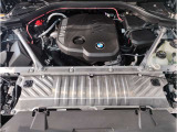 【ご納車前点検】BMW認定中古車は100項目の箇所を徹底的にチェック致します。機械的な箇所や電気系、コンピューターなどをご納車前に点検し、交換基準に達した部品は全て新品に修理返品した後にご納車致します。