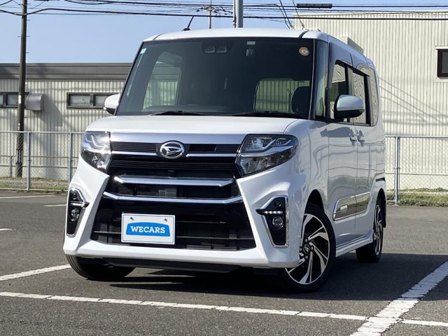 ダイハツ タントカスタム 