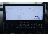ディスプレイオーディオを装備。スマホとクルマをつなぐことで、これまでのナビに加えて、いろんなサービスが楽しめます。