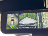 【アラウンドビューモニター】専用のカメラにより、上から見下ろしたような視点で360度クルマの周囲を確認することができます☆死角部分も確認しやすく、狭い場所での切り返しや駐車もスムーズに行えます。