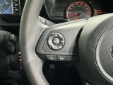 ステアリングスイッチ装備!運転しながら手元でオーディオの操作などができます。
