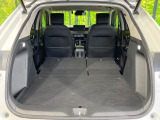 後席を格納すると、これだけの広さが!シーンに合わせたシートアレンジで、大きな荷物も積むことが出来ます♪