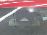 【トヨタセーフティセンス】走行中に前方の車両等を認識し、衝突しそうな時は警報とブレーキで衝突回避と被害軽減をアシスト。より安全にドライブをお楽しみいただけます。